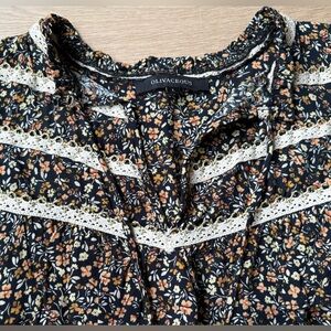 Olivaceous Black Floral Lace-Trim Peasant Blouse